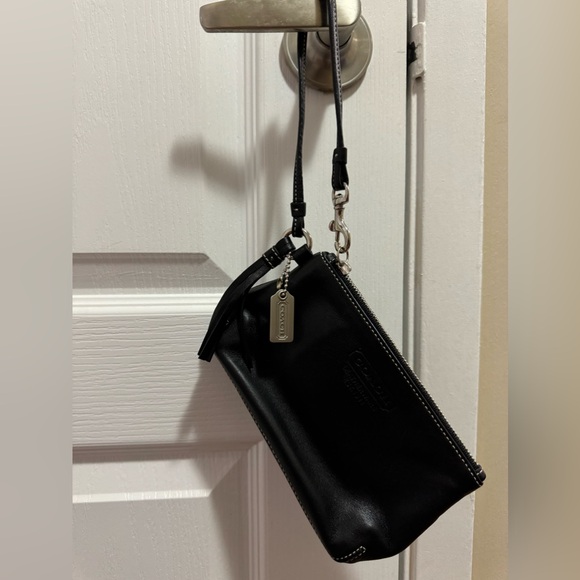 Coach Leatherwear wristlet - Picture 2 of 5